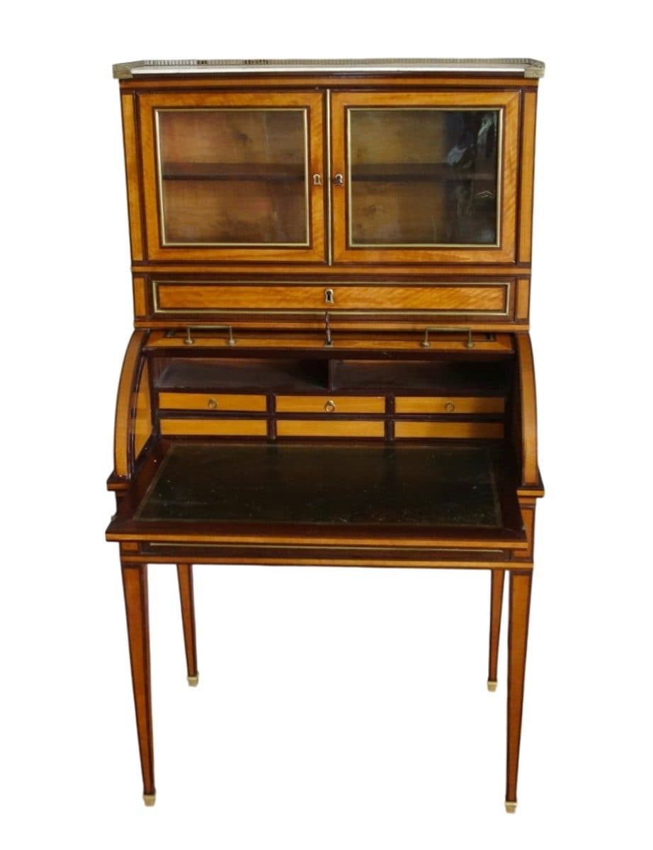 Bureau cylindre en citronnier et acajou, fin de l'époque Louis XVI