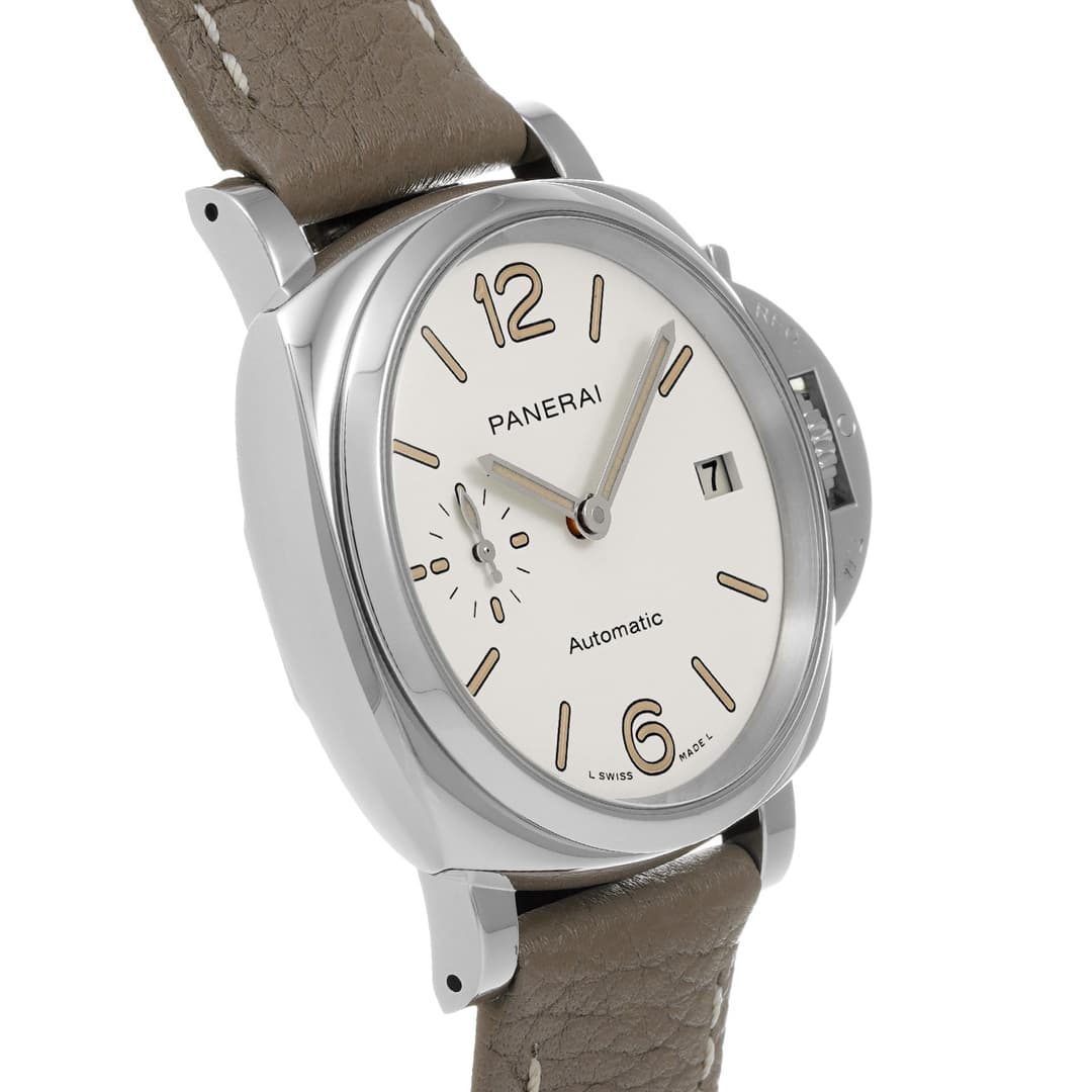 Panerai Luminor Due — vue 3