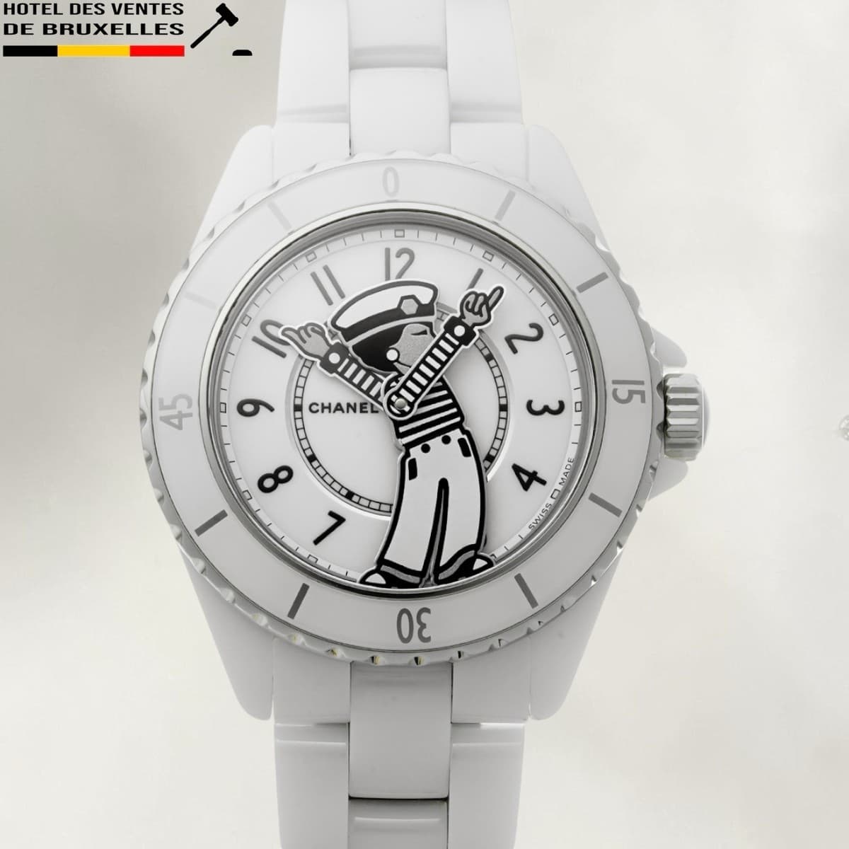 Chanel Mademoiselle J12 La Pausa 38 mm