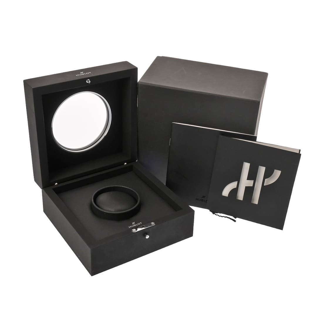 Hublot Big Bang Unico Carbon White — vue 5