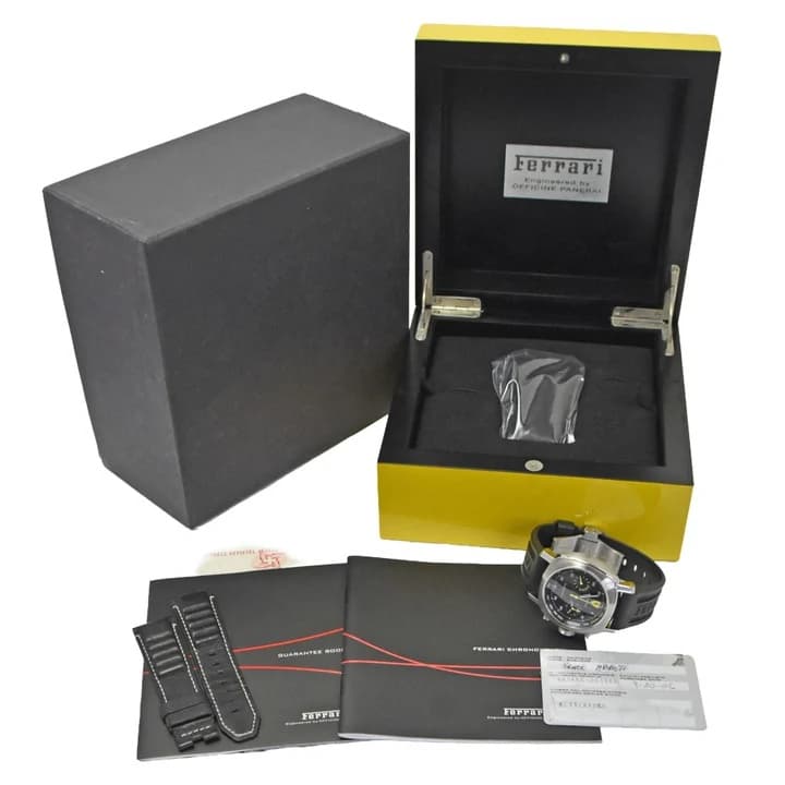Panerai Ferrari FER00008 — vue 2