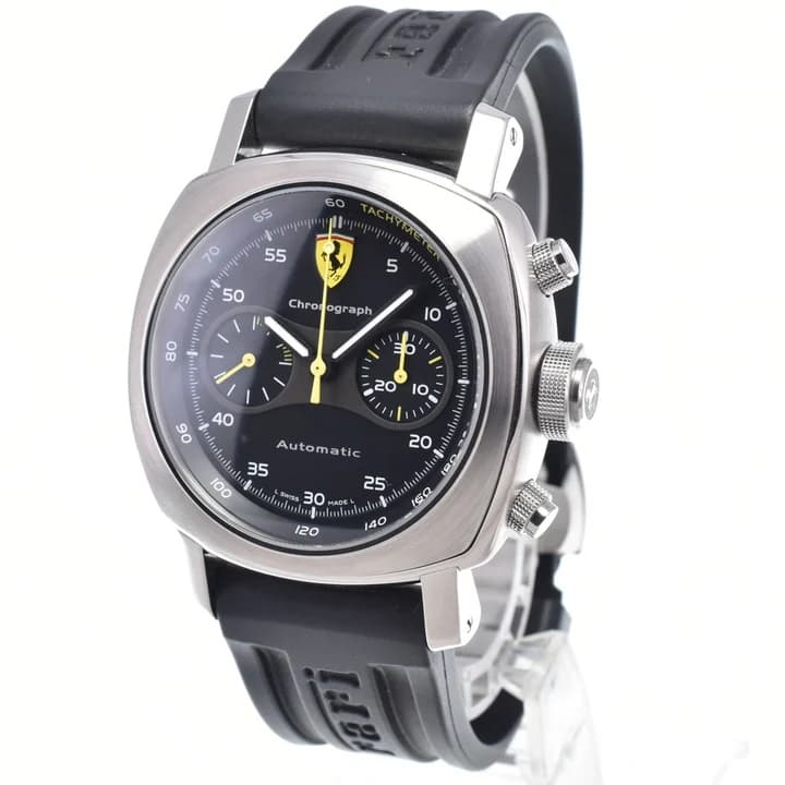 Panerai Ferrari FER00008 — vue 3