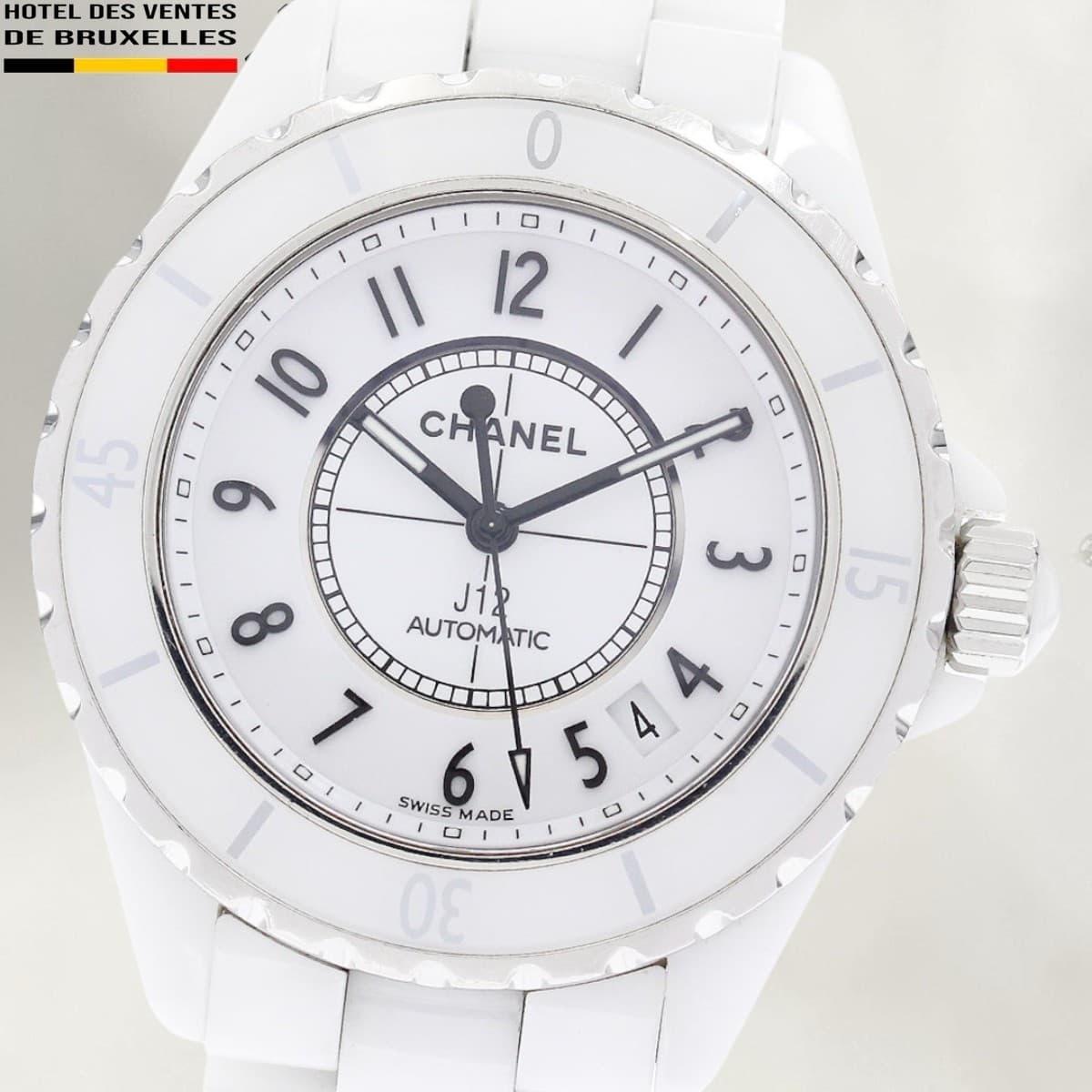 Chanel J12