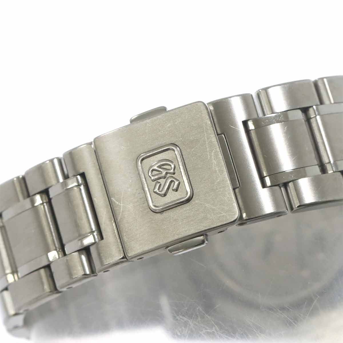 Grand Seiko Spring Drive SBGA011 — vue 5