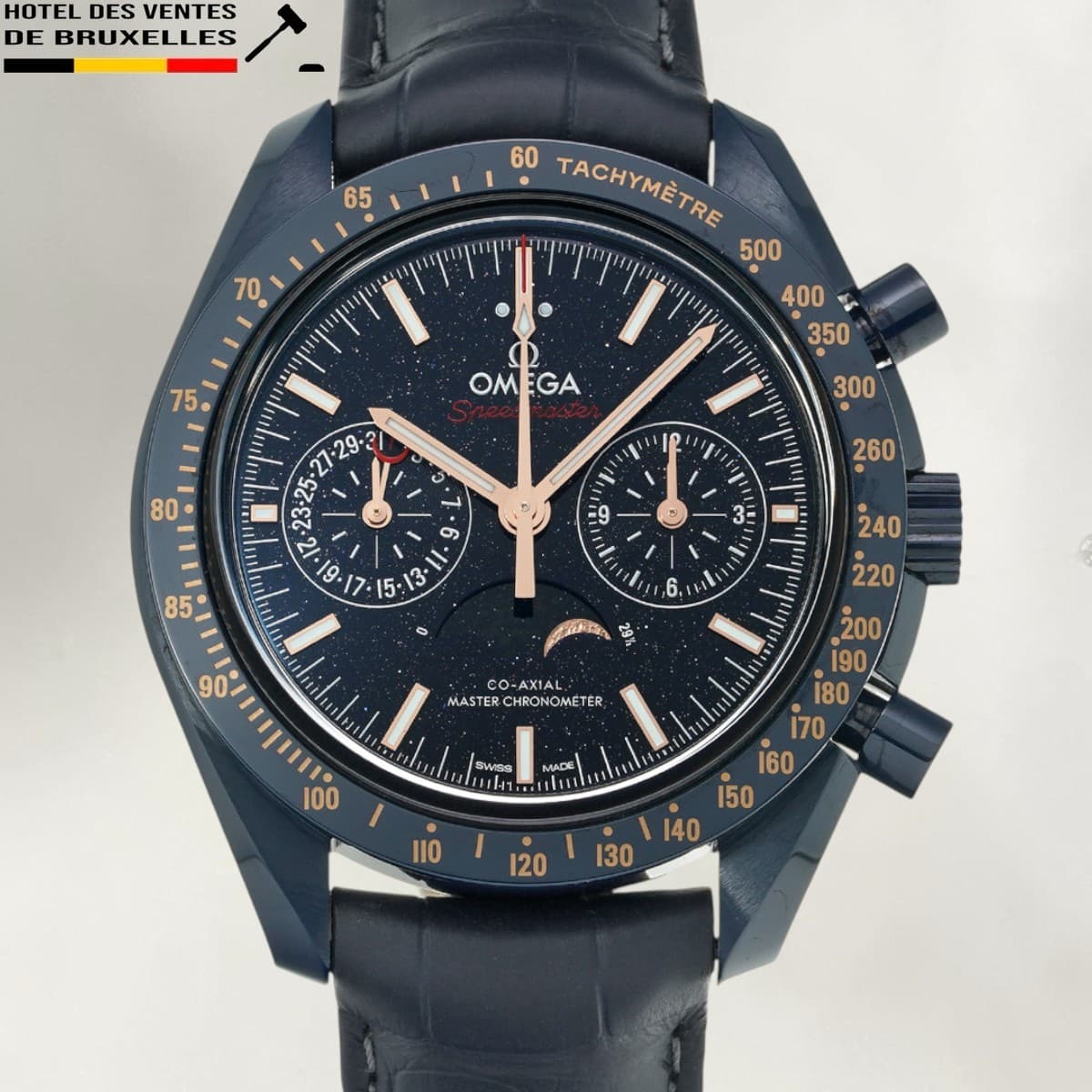 Omega Speedmaster Moonwatch Blue Side of the Moon Master Chronometer Moonphase