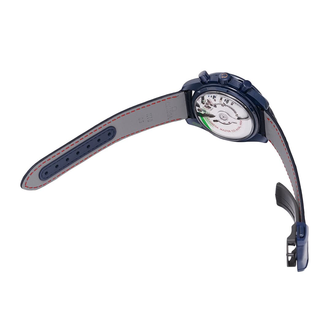 Omega Speedmaster Moonwatch Blue Side of the Moon Master Chronometer Moonphase — vue 4