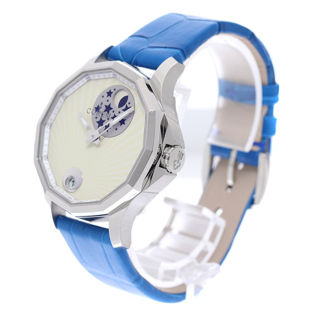 Corum Admiral's Cup Legend 38 Mystery Moon — vue 3