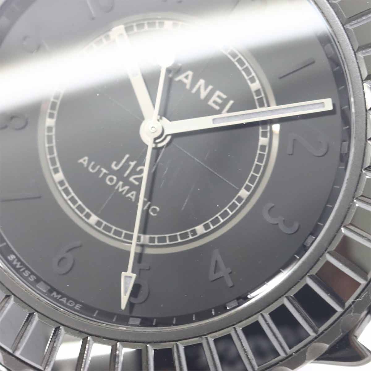 Chanel J12 Édition Noir 38mm H6347 — vue 7
