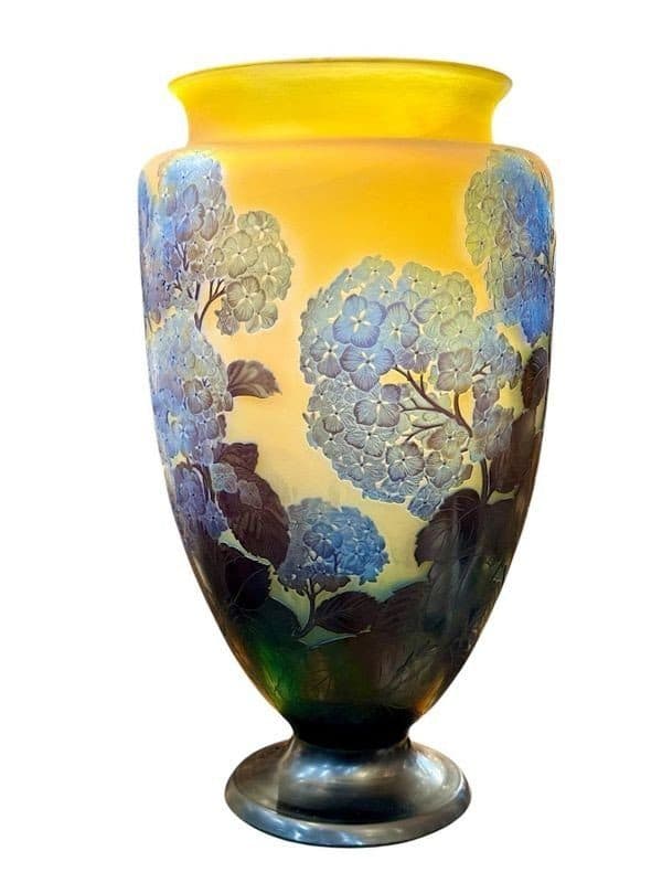 Émile Gallé Monumental vase « Hortensias » — vue 2