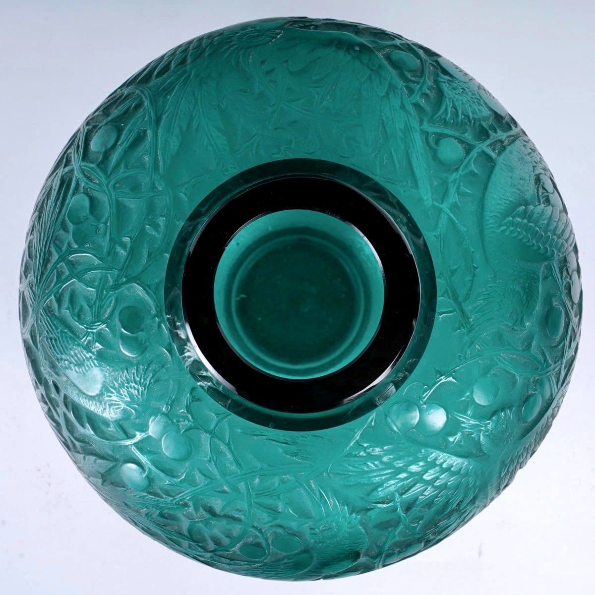 René Lalique Vase « Aras » en verre vert canard — vue 5