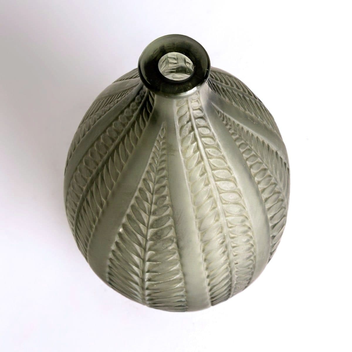 René Lalique Vase « Acacia » — vue 3