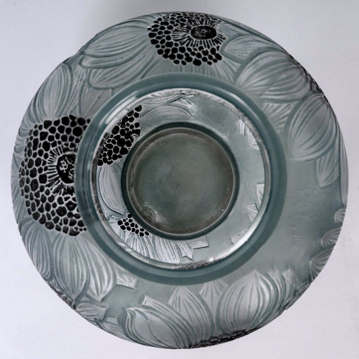René Lalique Vase « Dahlias » — vue 3