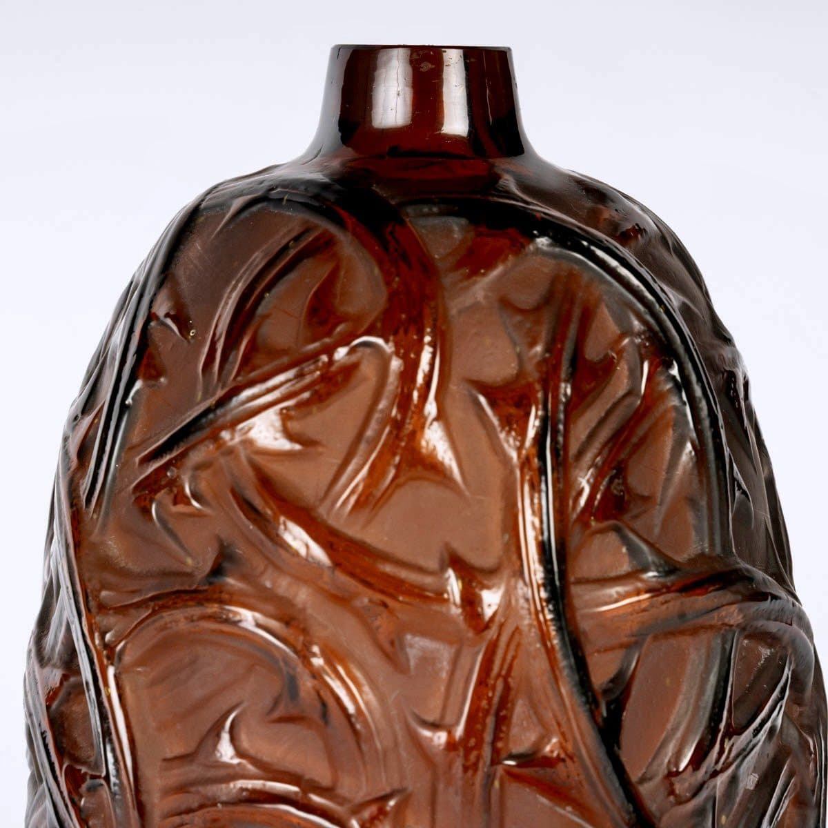 René Lalique Vase « Ronces » rouge ambré — vue 3