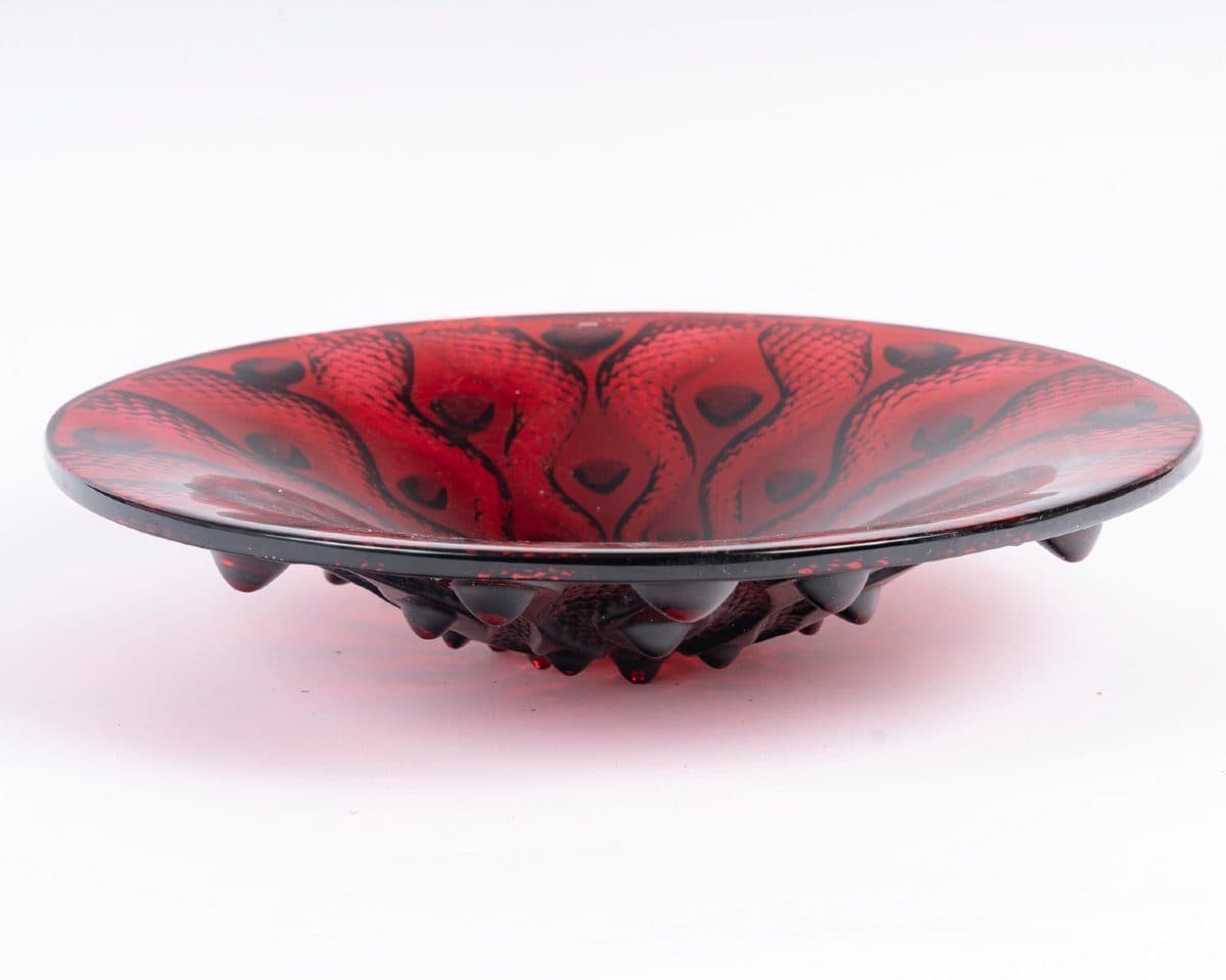 Lalique France Coupe « Serpentine » en cristal rouge — vue 2