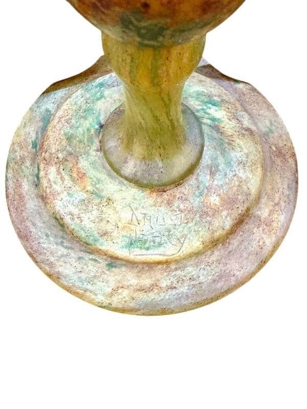 Daum Nancy, vase soliflore aux freesias — vue 3