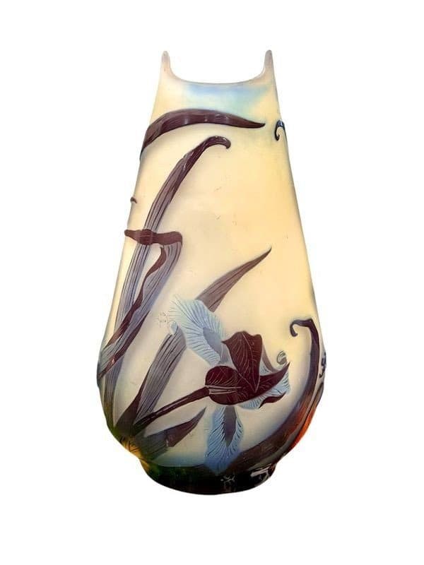 Gallé, vase aux iris — vue 2