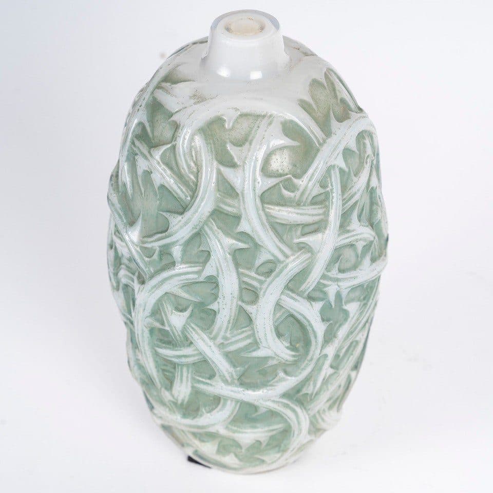 Lalique, vase Ronces opalescent — vue 2