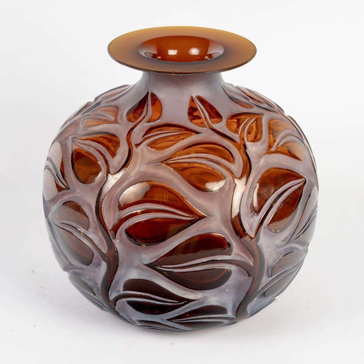 Lalique, vase Sophora — vue 2