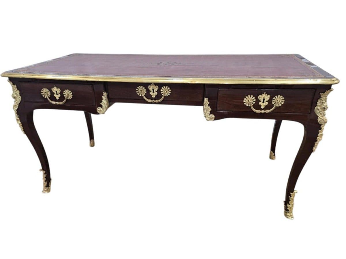 Bureau d'époque Régence en amarante