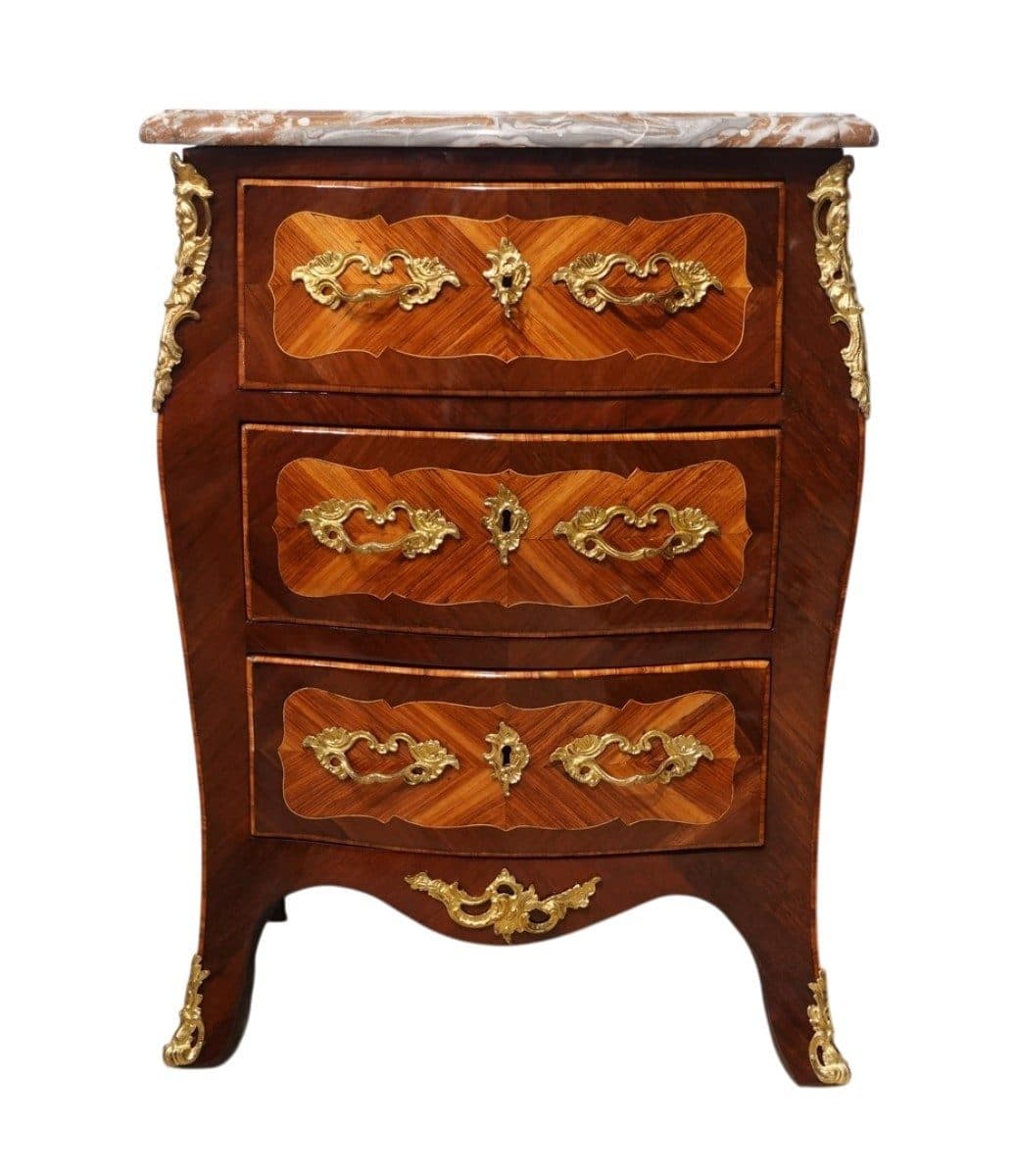Commode d'entre deux, d'époque XVIIIe siècle