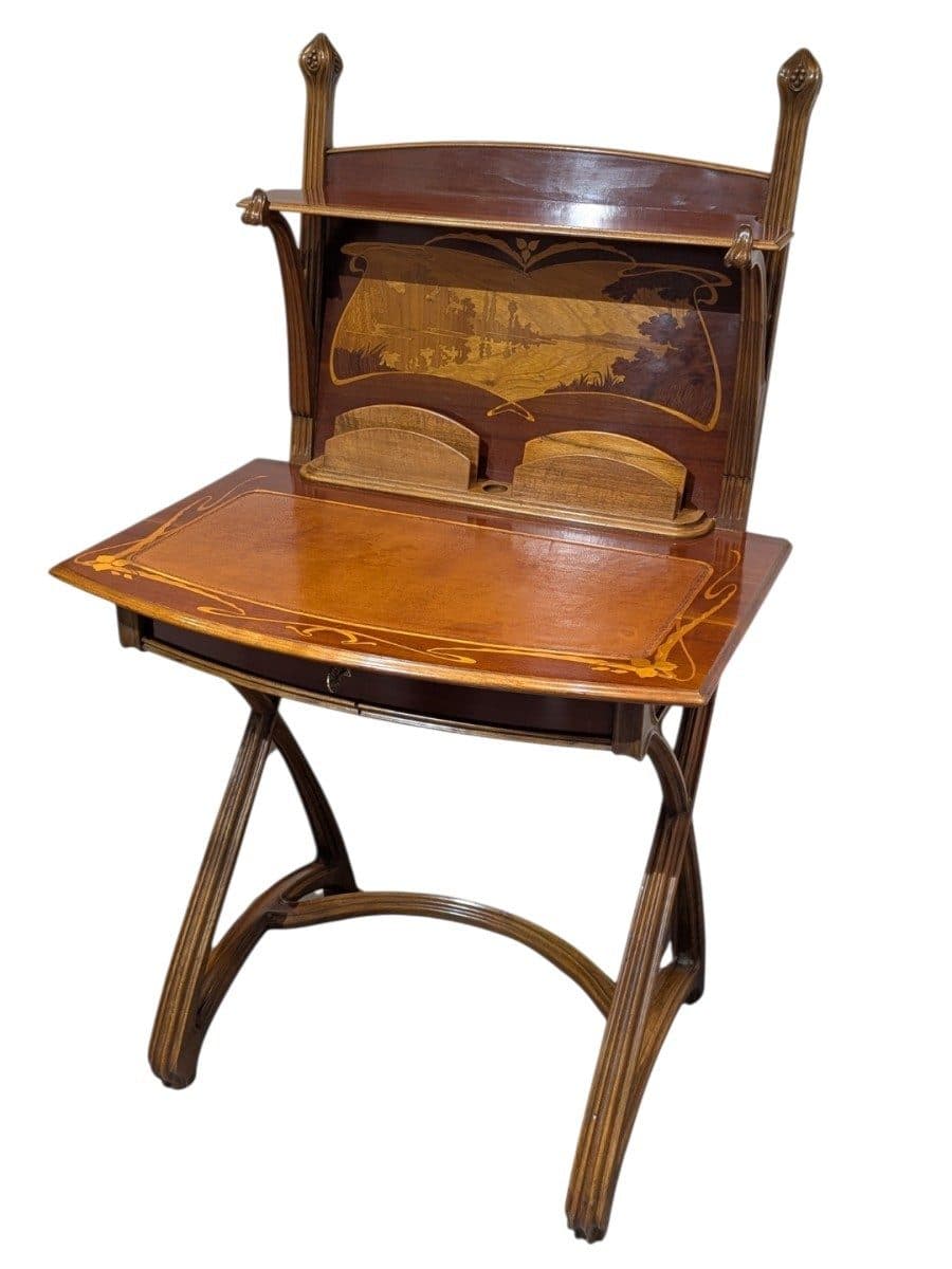Bureau de dame ou écritoire, style Art Nouveau