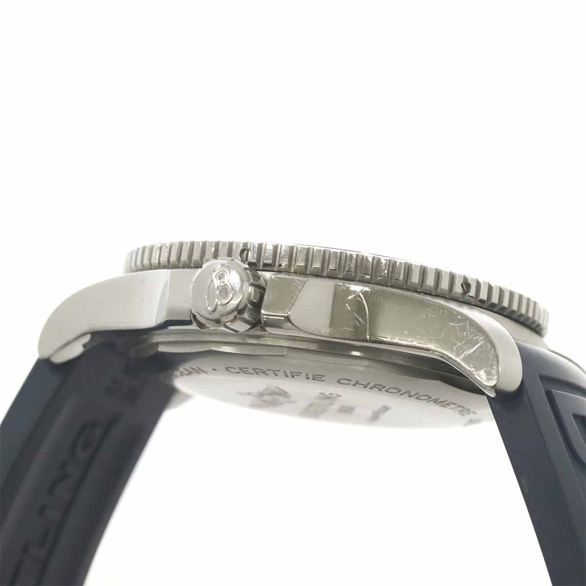 Breitling Superocean Automatic 44 — vue 4