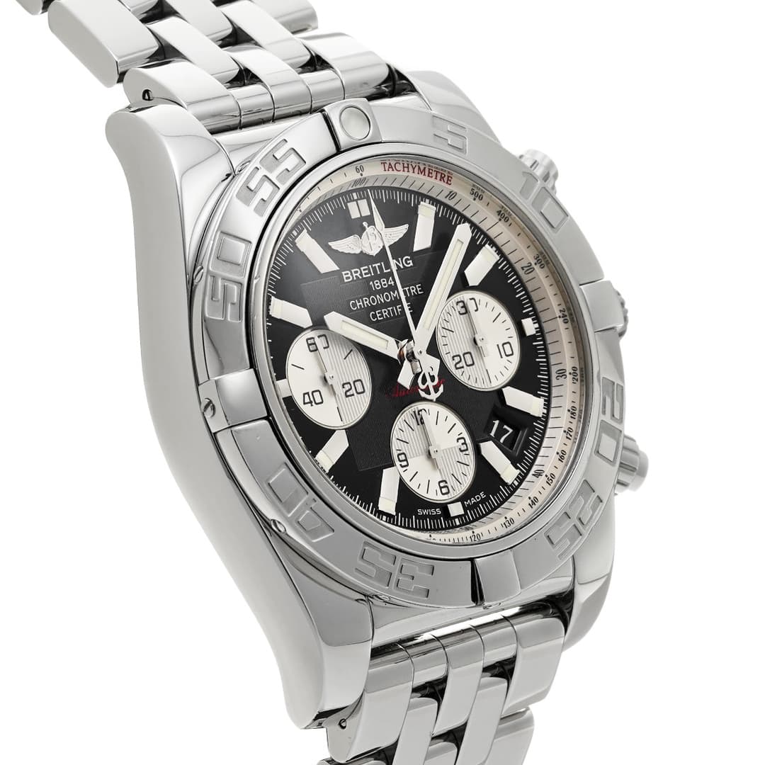 Breitling Chronomat 44 — vue 3