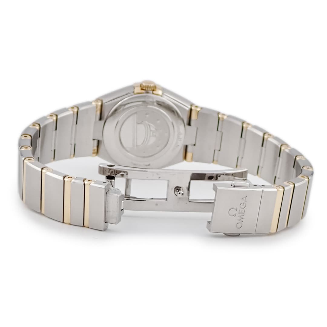 Omega Constellation Manhattan — vue 3