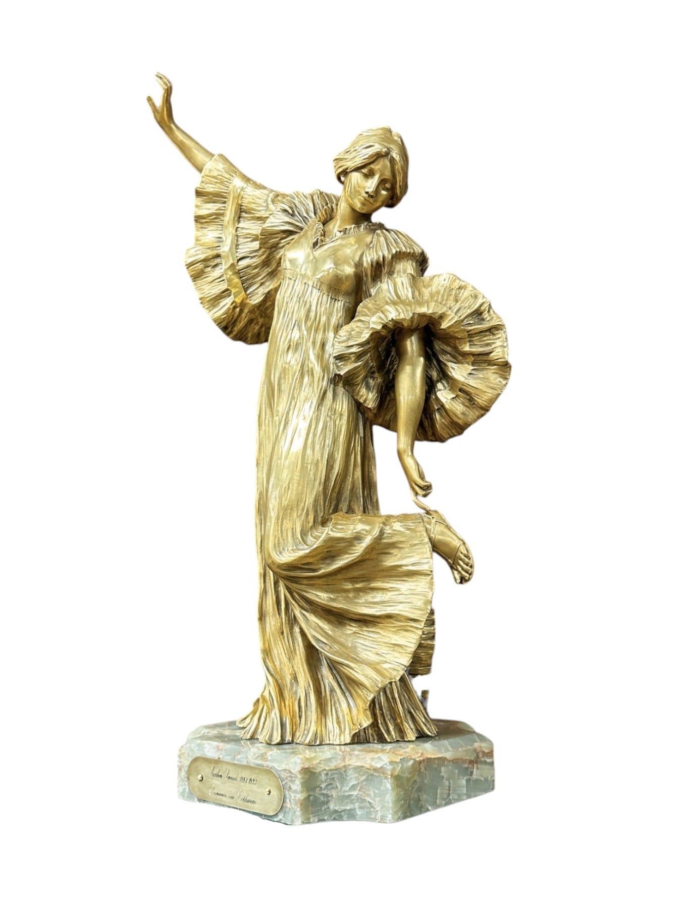 Danseuse au Cothurne