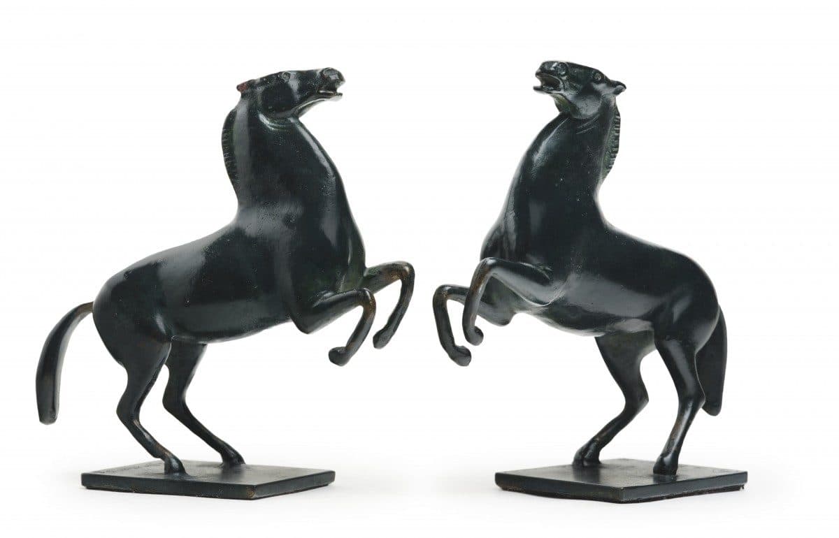 Paire de chevaux cabrés