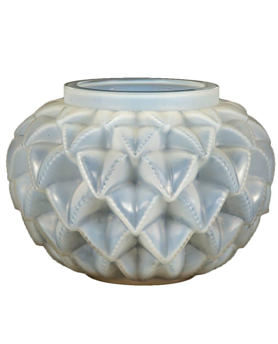 Lalique, vase Languedoc opalescent