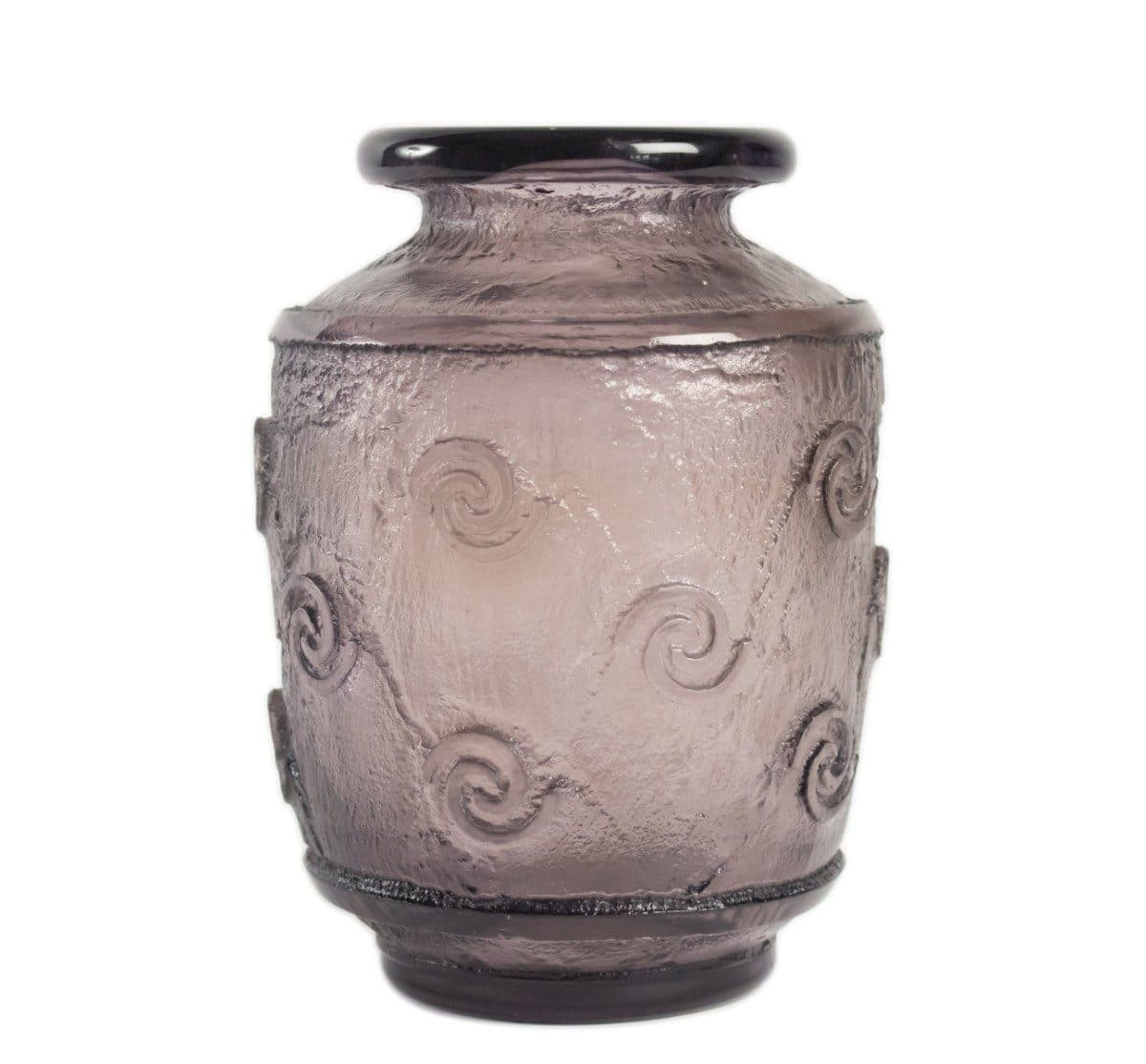 Daum, vase améthyste à décor de volutes stylisées