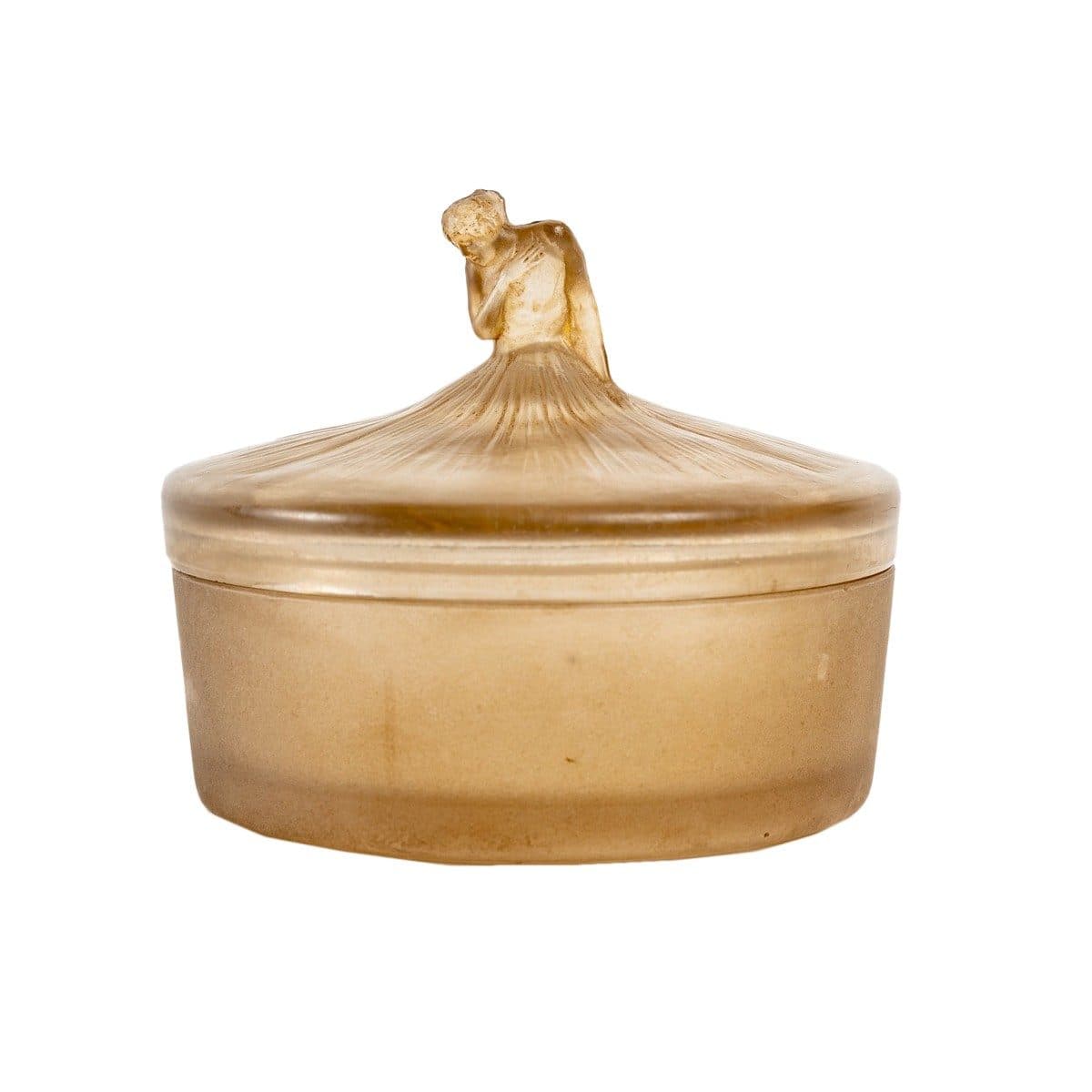 Boîte en verre blanc patiné sépia